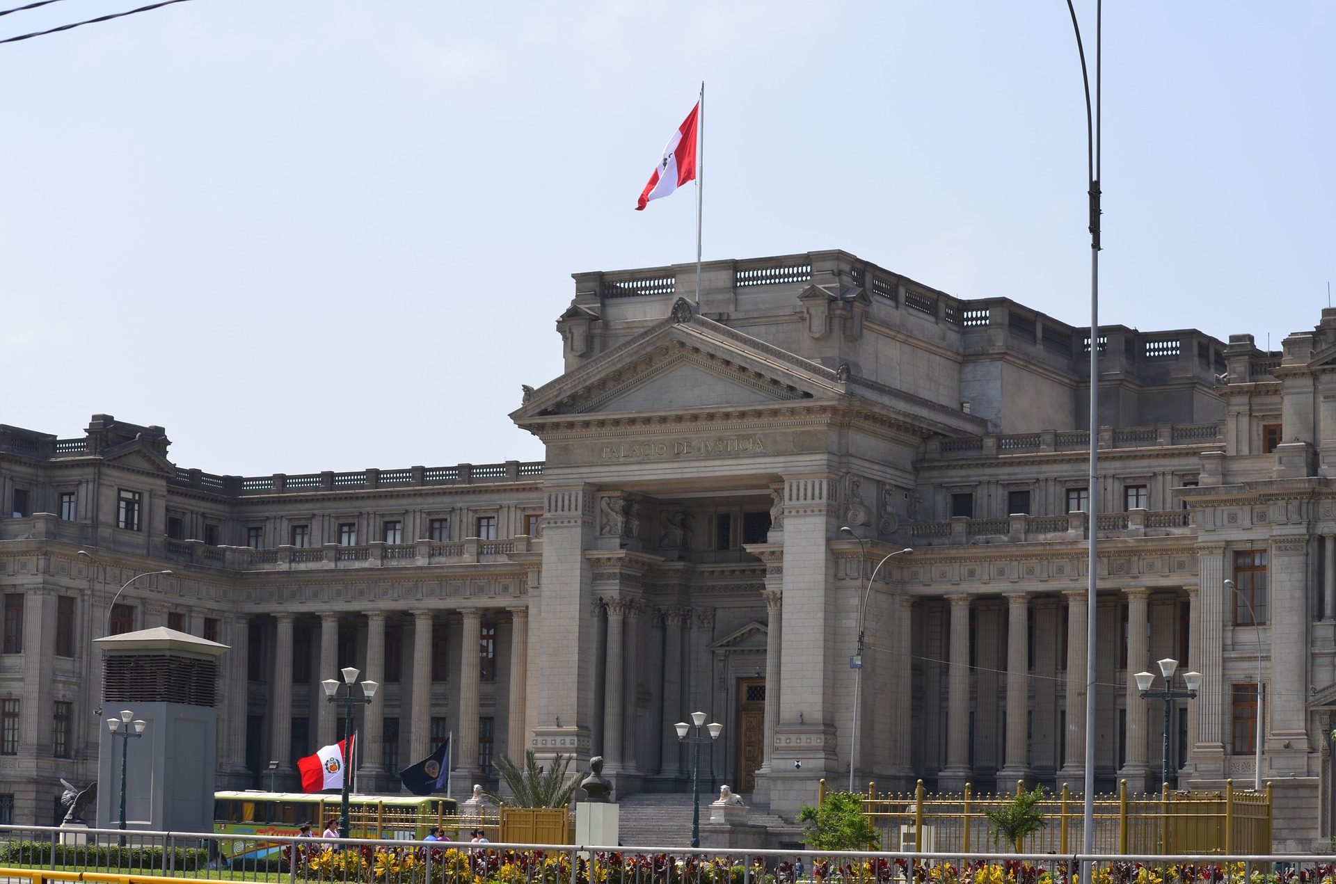 Everis, entre las empresas elegidas por el BID para combatir la corrupción con blockchain en Perú