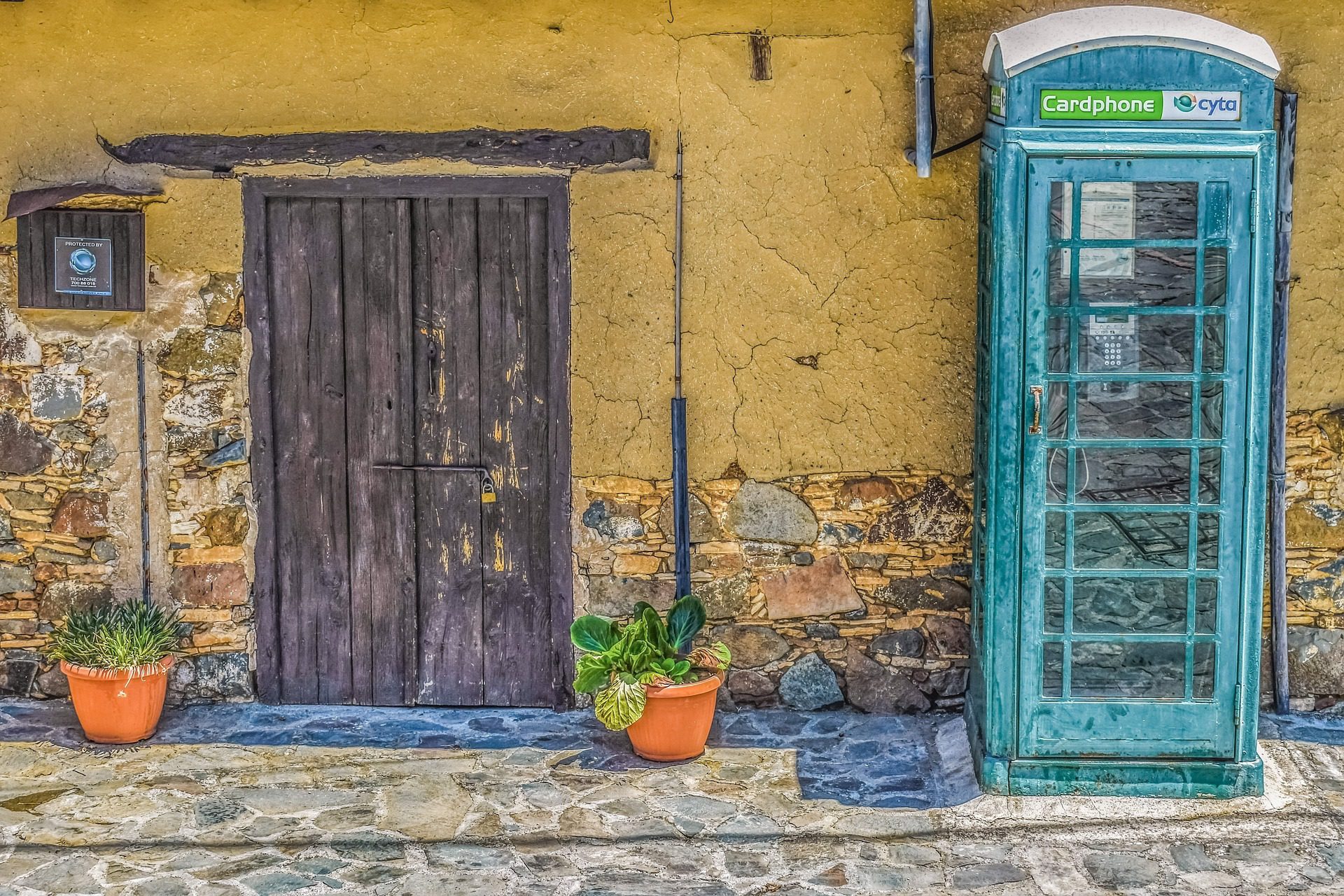 blockchain telecos