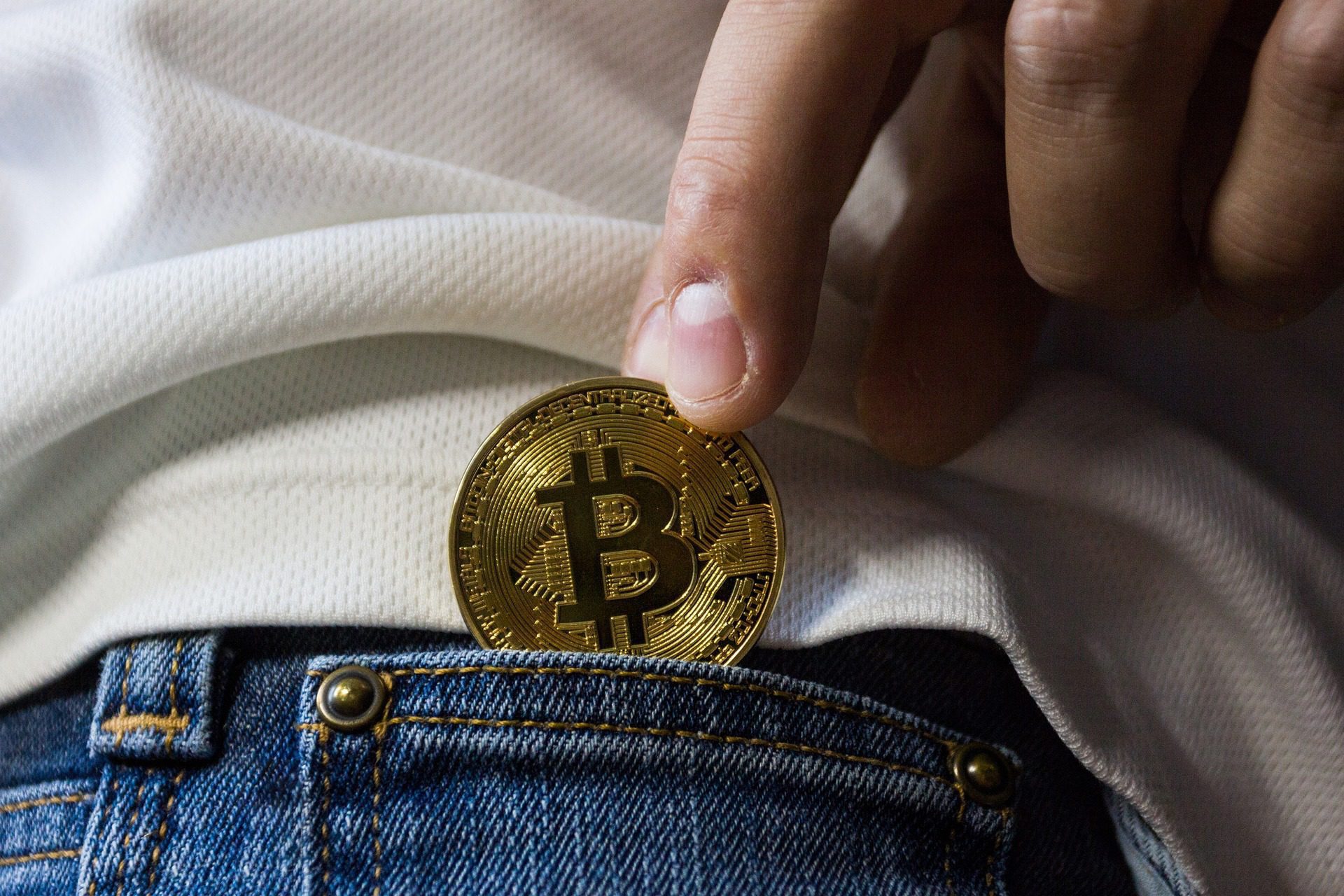 Criptomonedas: un desafío monetario para el sistema financiero internacional