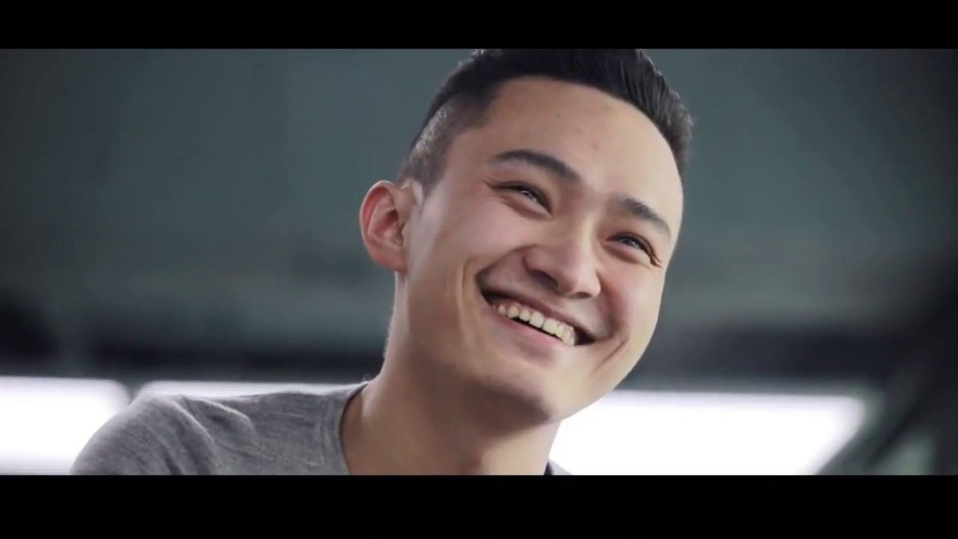 Justin Sun paga más de $600.000 por una roca digital NFT de EtherRocks