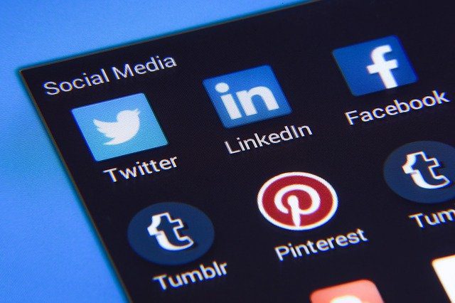 Twitter blockchain