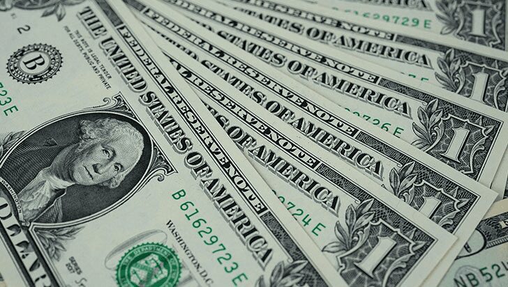 Fitch stablecoin tether