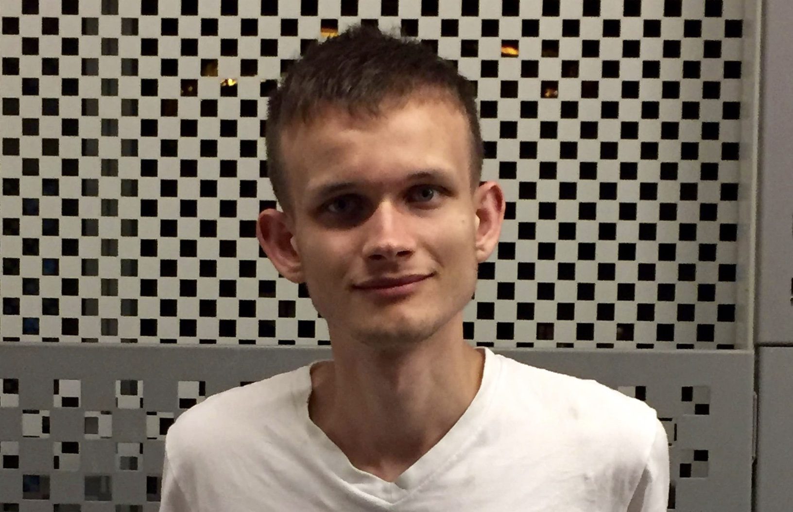 Vitalik Buterin califica de crimen la invasión de Putin en Ucrania