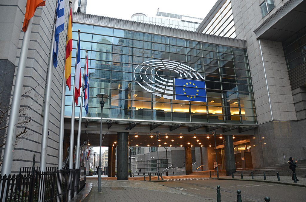 Las demandas del Parlamento de Europa sobre la fiscalidad de los criptoactivos