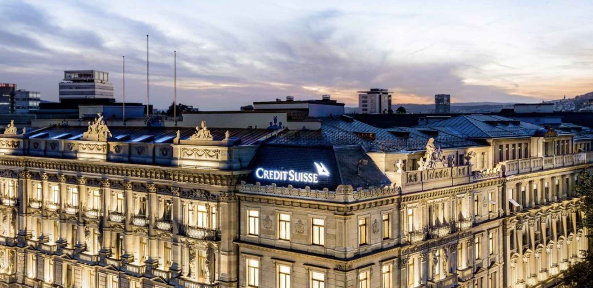 Credit Suisse dice que la Guerra de Ucrania dejará dólar débil, yuan fuerte y bitcoin beneficiado