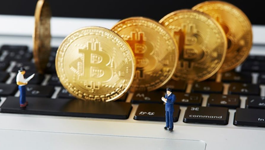 Matt Corallo, desarrollador de Bitcoin Core, censura el maximalismo de BTC