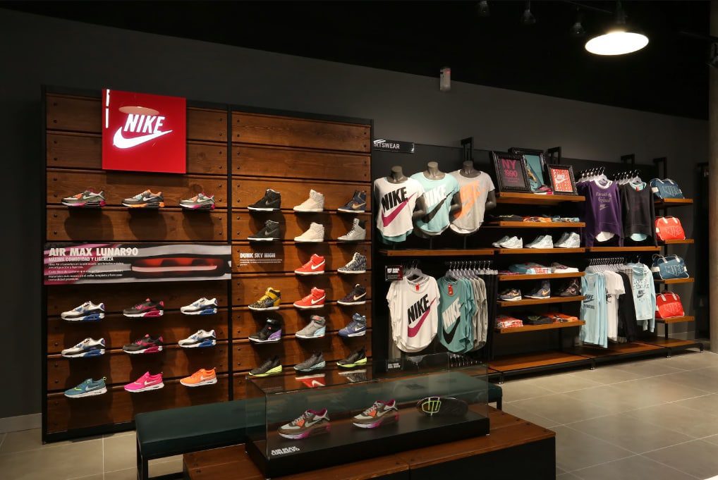 Nike, Dolce Gabbana y Tiffany facturan $223 millones con ventas de NFT