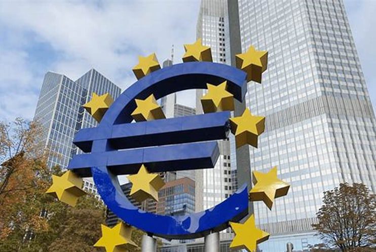 MiCA podría prohibir en Europa stablecoins en dólares