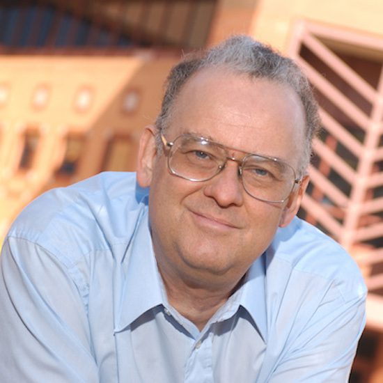 Ralph Merkle, el creador inicial de la criptografía asimétrica a nivel público.