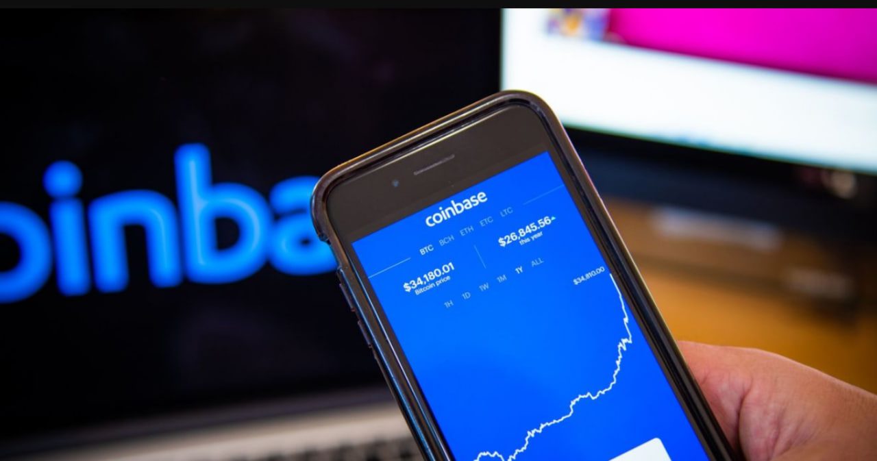 Brian Armstrong considera implementar servicios bancarios en Coinbase