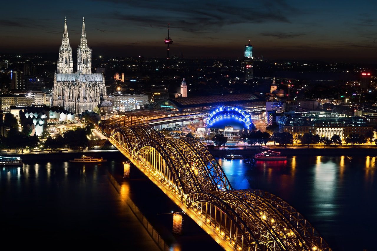 PwC Alemania se une a Chainlink para ofrecer blockchain a empresas