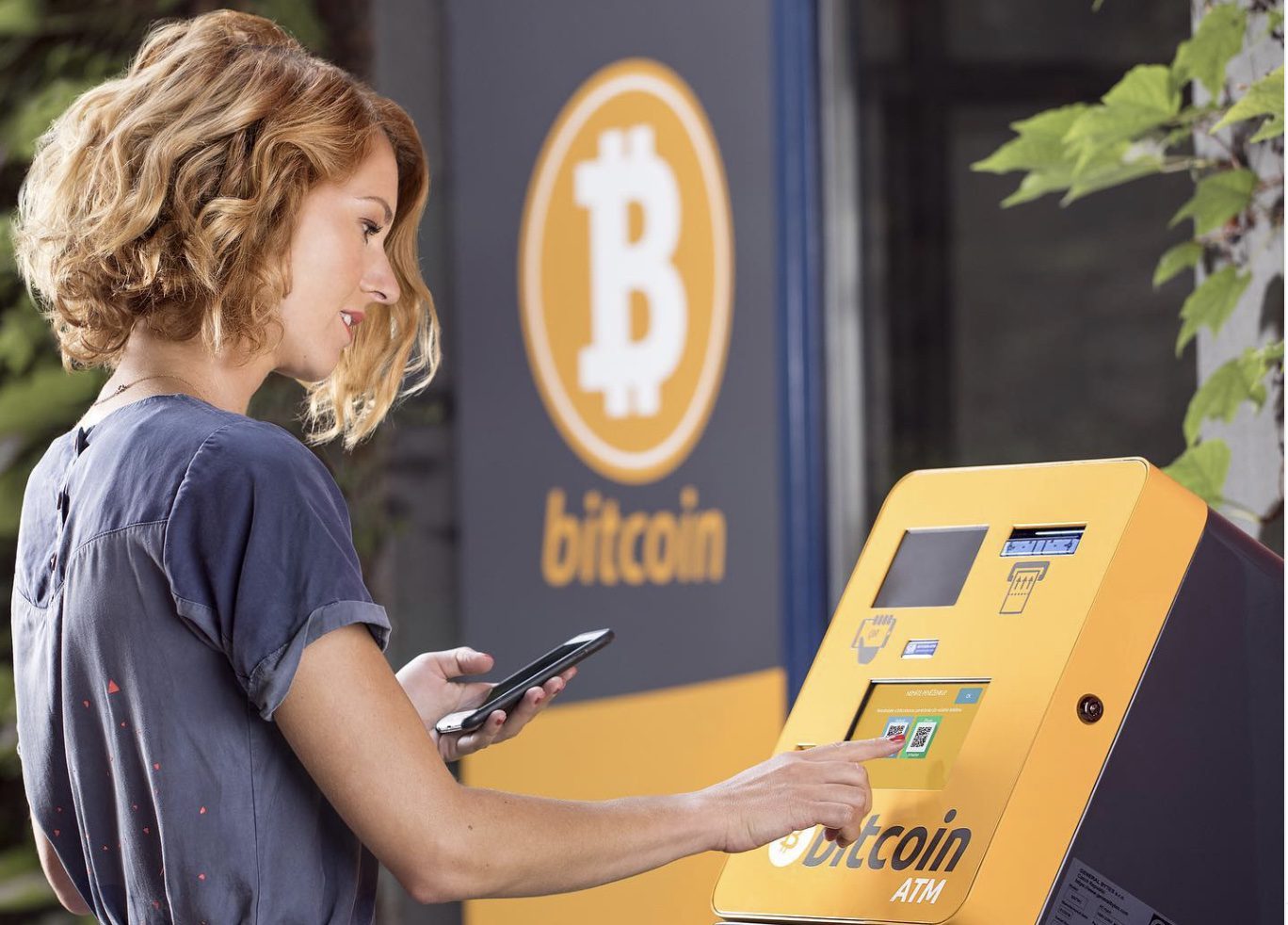 Papel de cajeros automáticos en el uso cotidiano de criptomonedas
