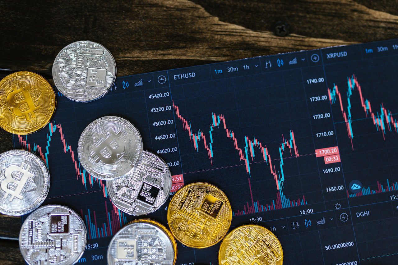 DAI la criptomoneda con mayor rendimiento (40%) de agosto