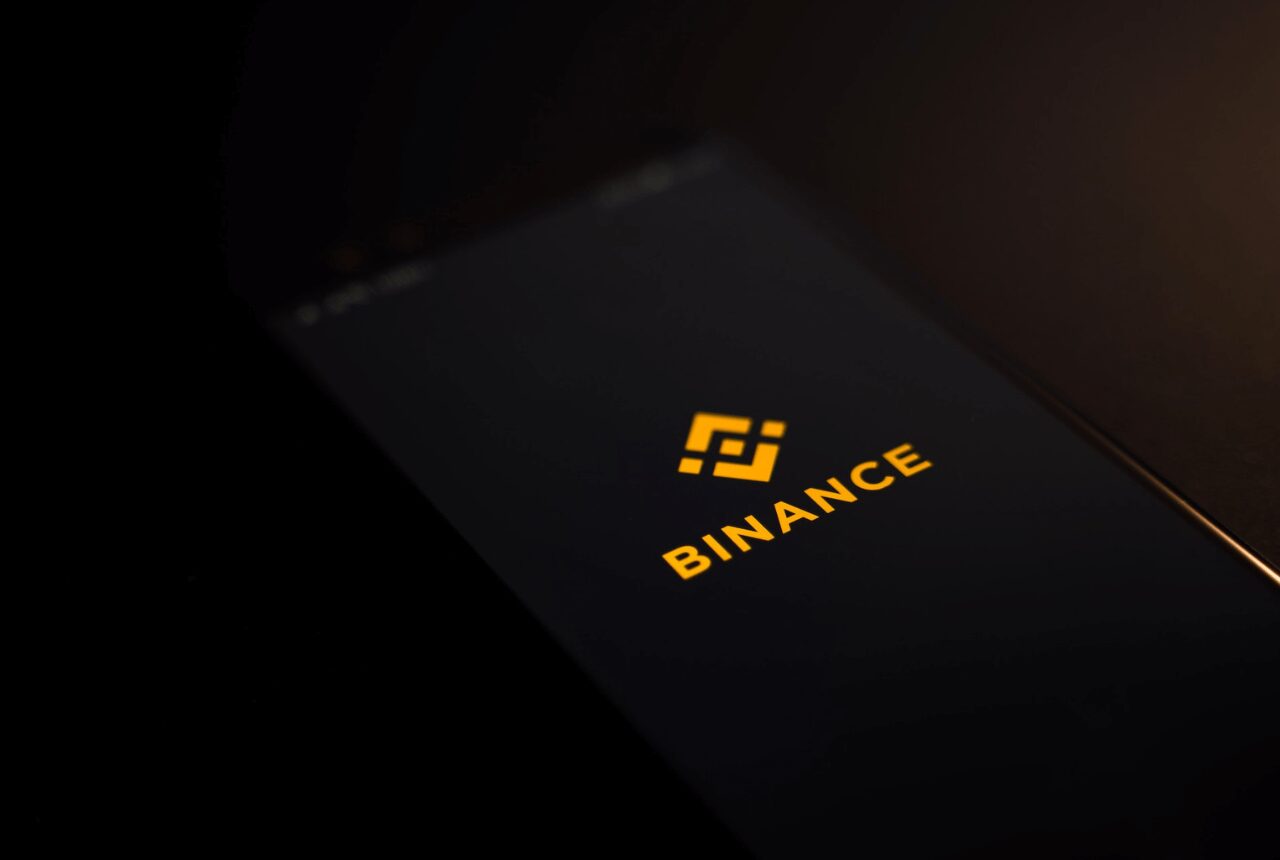 Dimisión de Zhao para salvar Binance no es suficiente, queda SEC