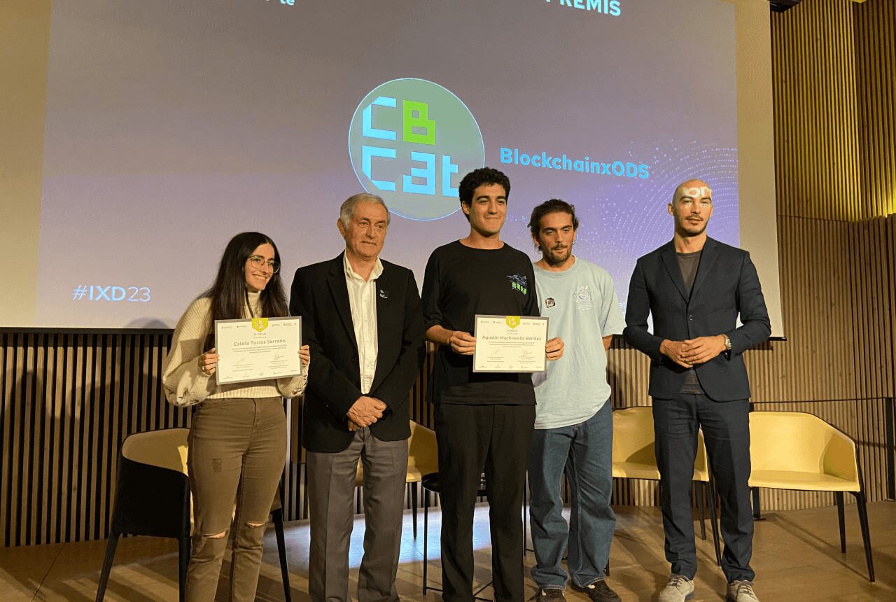 Premian estudiantes por usar blockchain para proteger los océanos