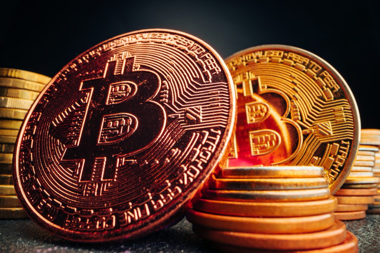 CoinShares muestra su nuevo reporte y nos deja saber que la participación empresarial en criptomonedas supera los 1,9 mil millones de dólares