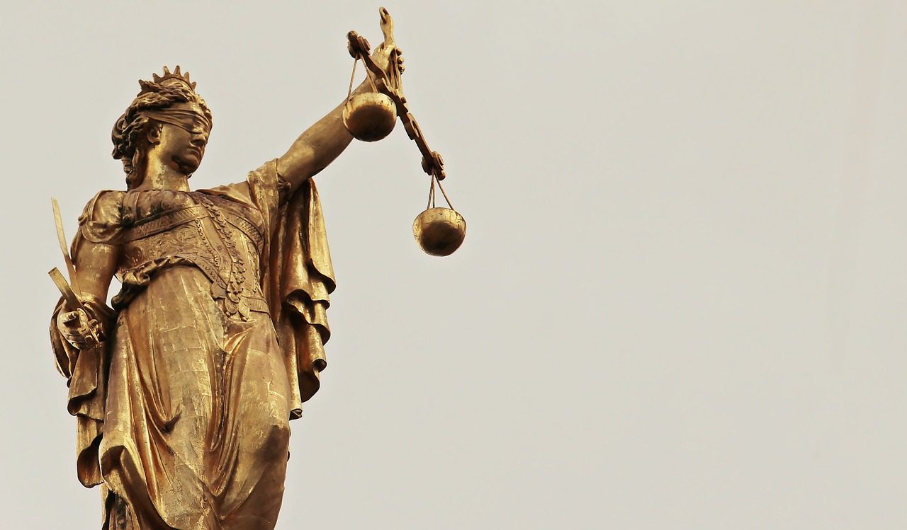 Caso Coinbase: jueza decidirá si las transacciones de tokens son valores