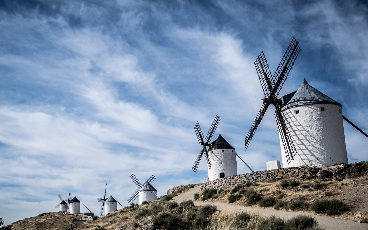 Las monedas virtuales en el plan tributario de España