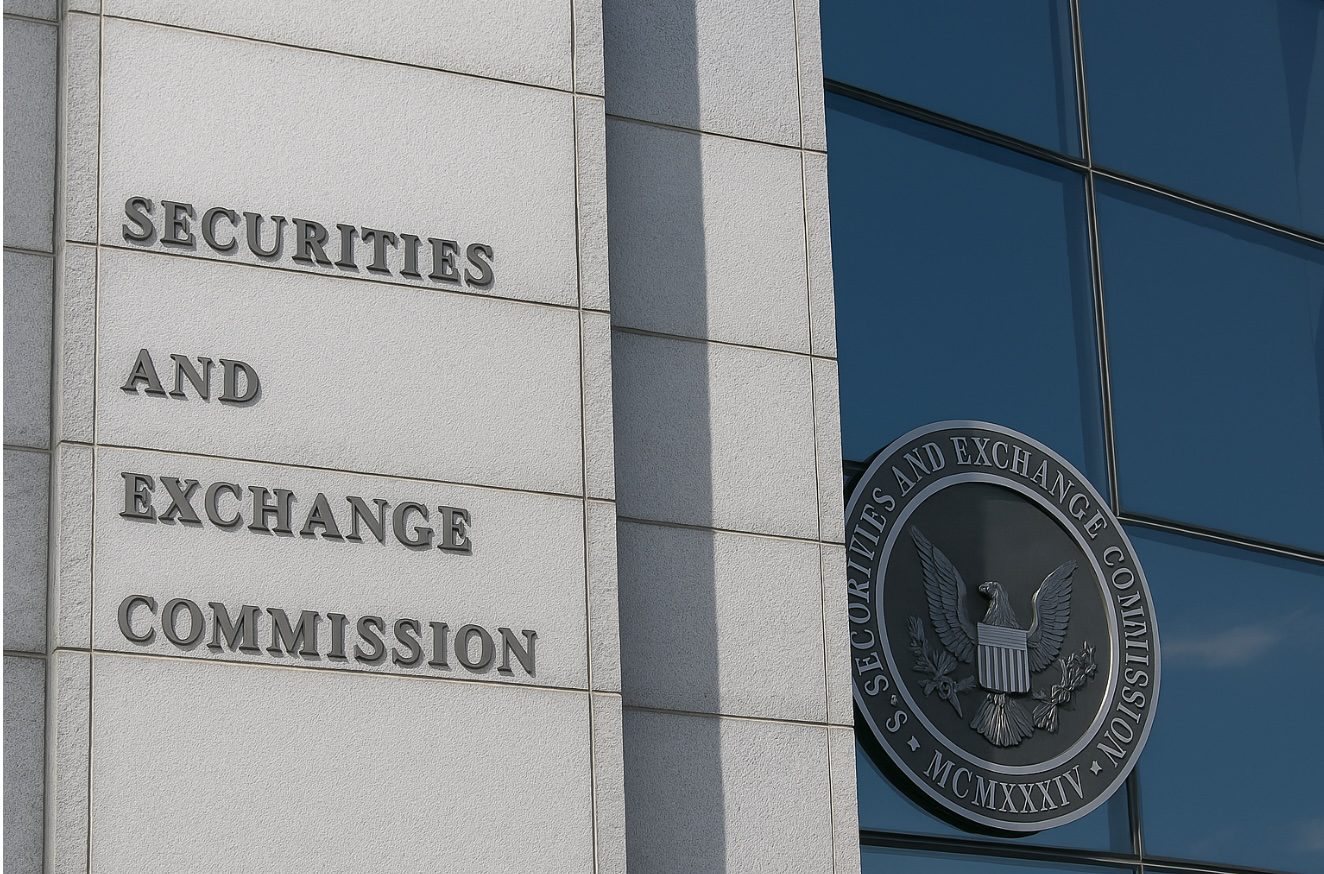 La SEC abre consulta pública sobre ETFs basados en Solana y XRP