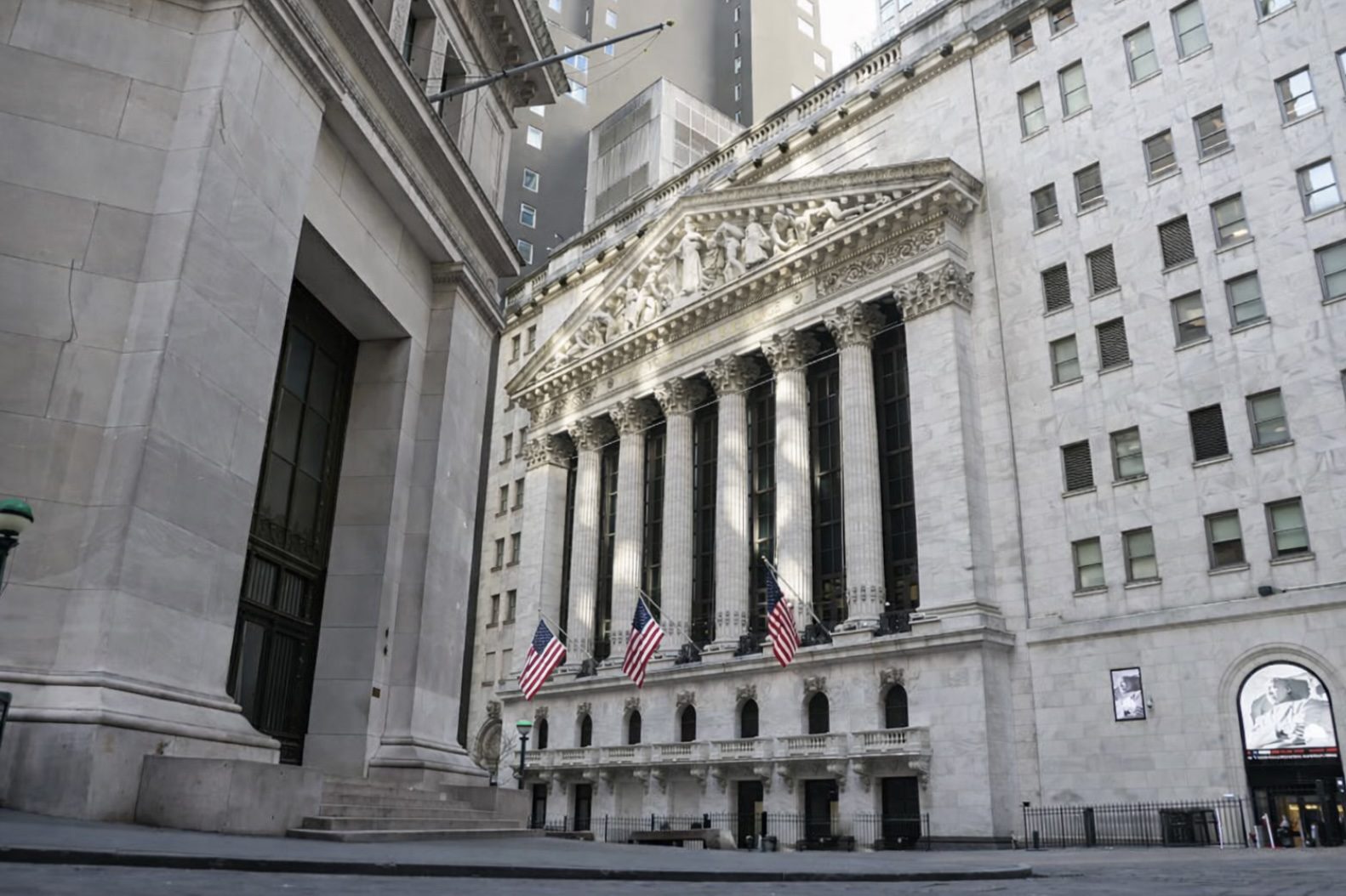 Acusan a la Bolsa de Nueva York de tokenización vacía