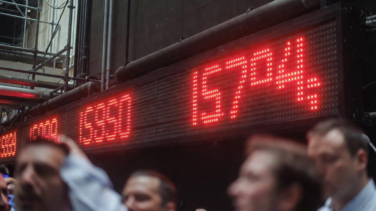 Peter Thiel vende su participación en ETHZilla, que cae un 97% en Nasdaq